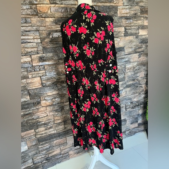 Floral Black and Pink Women's Dress - Picture 5 of 12